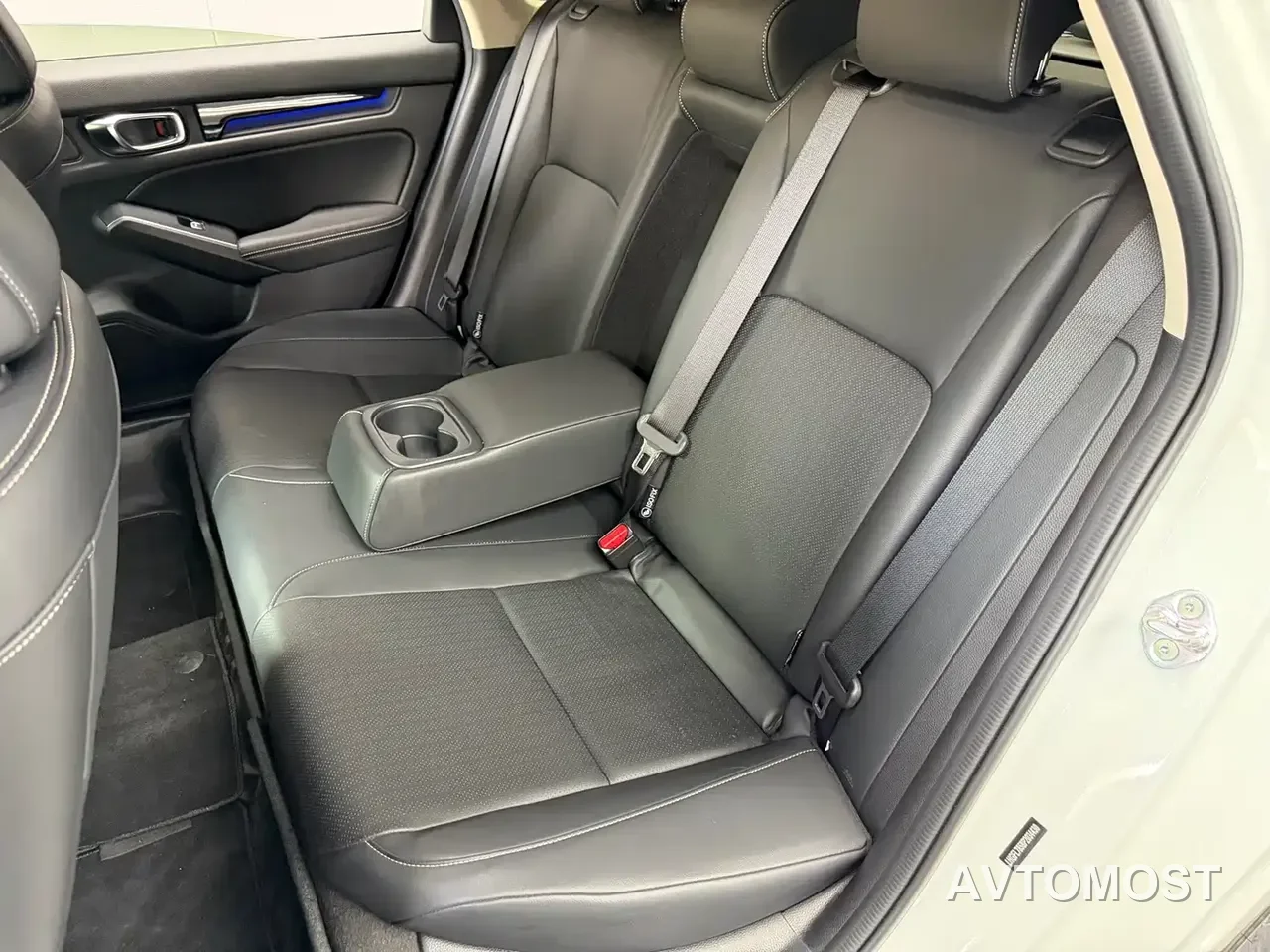 Honda Integra 2023 HATCHBACK 2.0L e:HEV Sharp Luxury Edition — фото 8