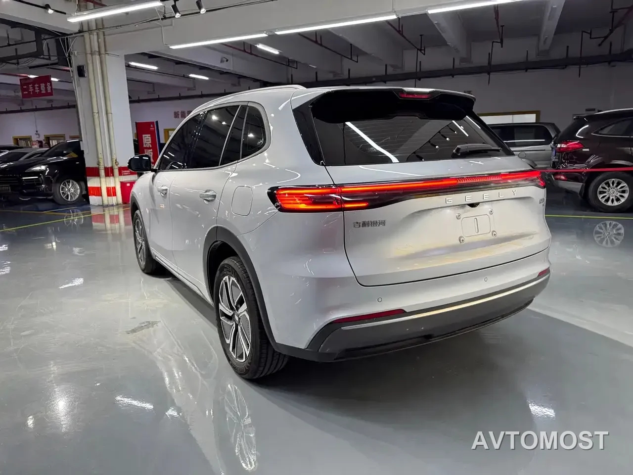 Geely Galaxy Starship 7 EM-i 2025 Model 55km Voyage Edition — фото 3
