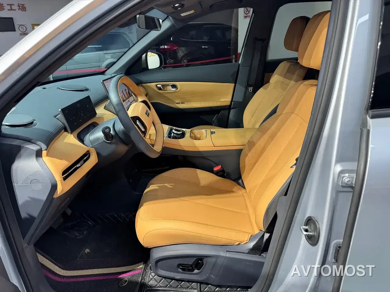 Geely Galaxy Starship 7 EM-i 2025 Model 55km Voyage Edition — фото 7