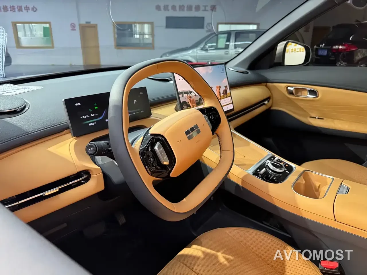Geely Galaxy Starship 7 EM-i 2025 Model 55km Voyage Edition — фото 8