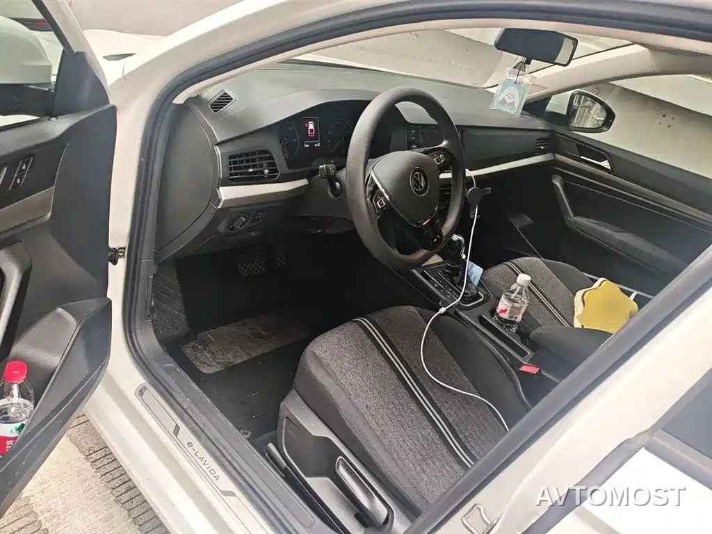 Volkswagen VW Lavida EV 2019 Premium Edition — фото 14