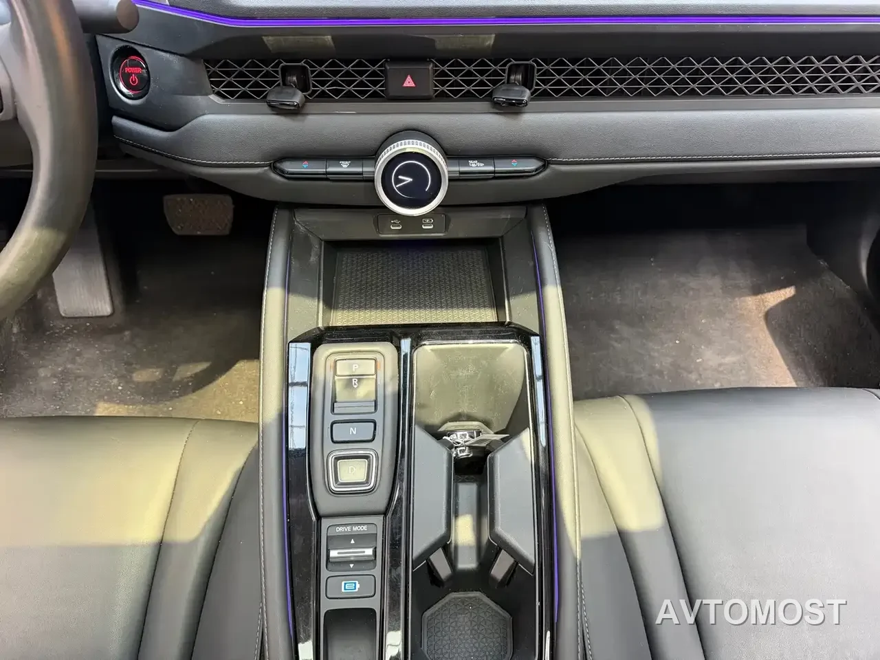 Honda Accord New Energy 2023 2.0L e:PHEV Luxury Edition — фото 13