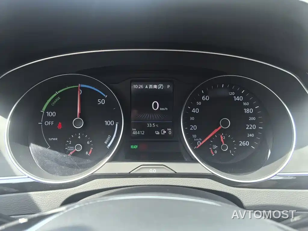 Volkswagen Magotan GTE Plug-in Hybrid 2020 GTE Luxury — фото 4