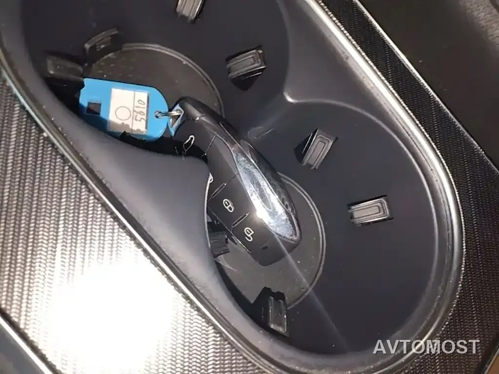 Hongqi HQ9 PHEV 2024 Model 2.0T AWD Business Edition — фото 8
