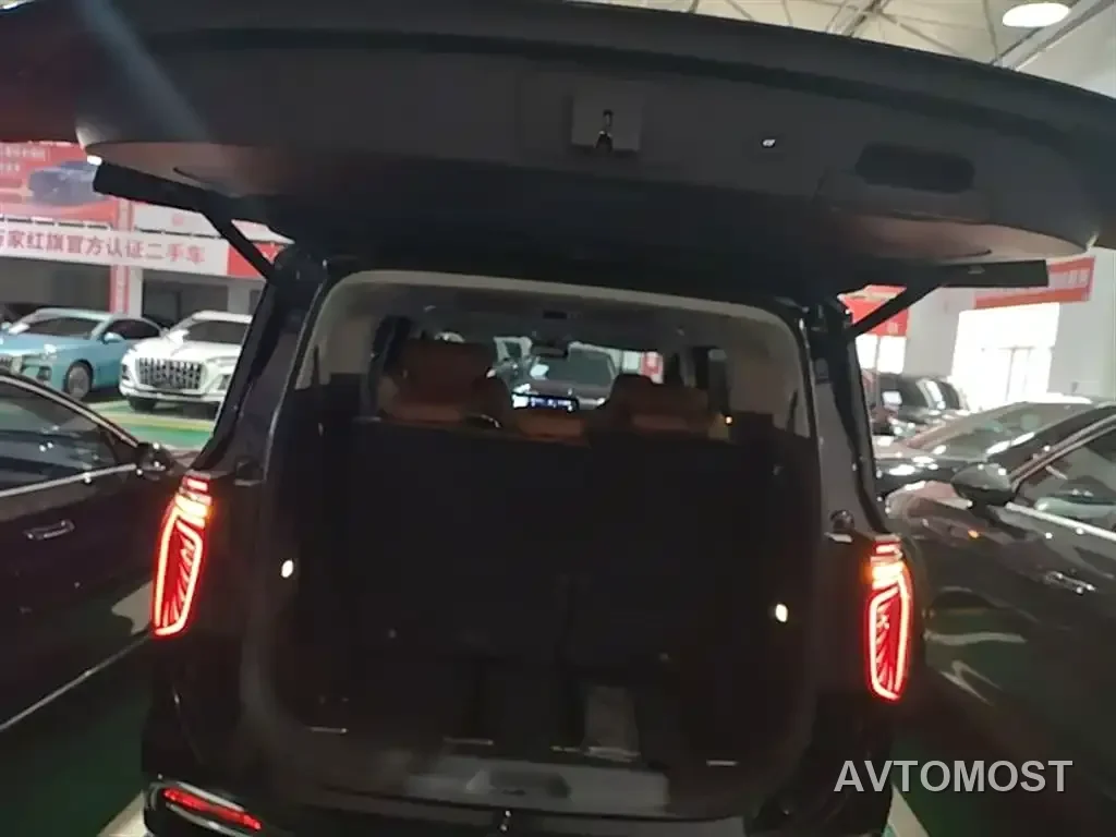 Hongqi HQ9 PHEV 2024 Model 2.0T AWD Business Edition — фото 16