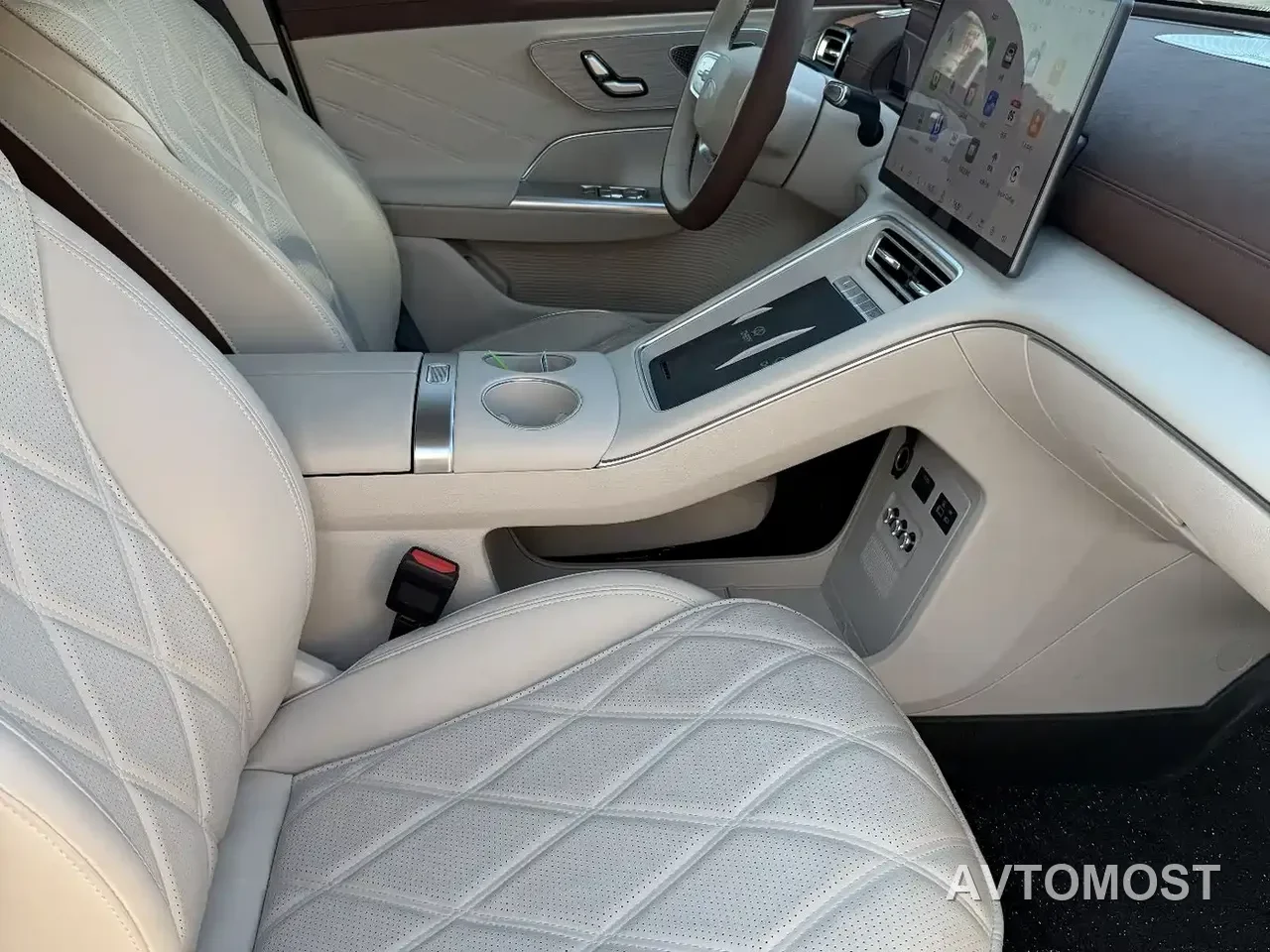 Chery Fengyun A9L 2025 260 Ultra Long Range Luxury Edition — фото 12