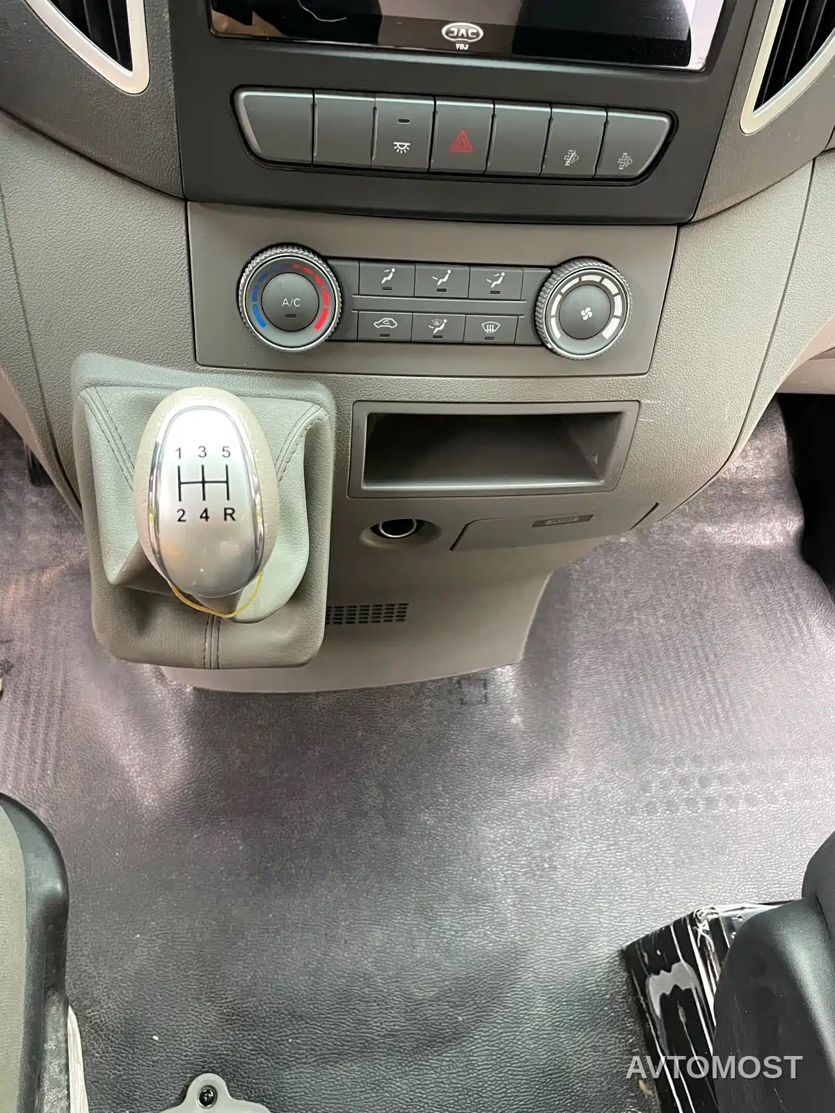 JAC Motors Star锐 2023 2.0T 5 Series Express Edition 6/7-seater D20TCIF1 — фото 25