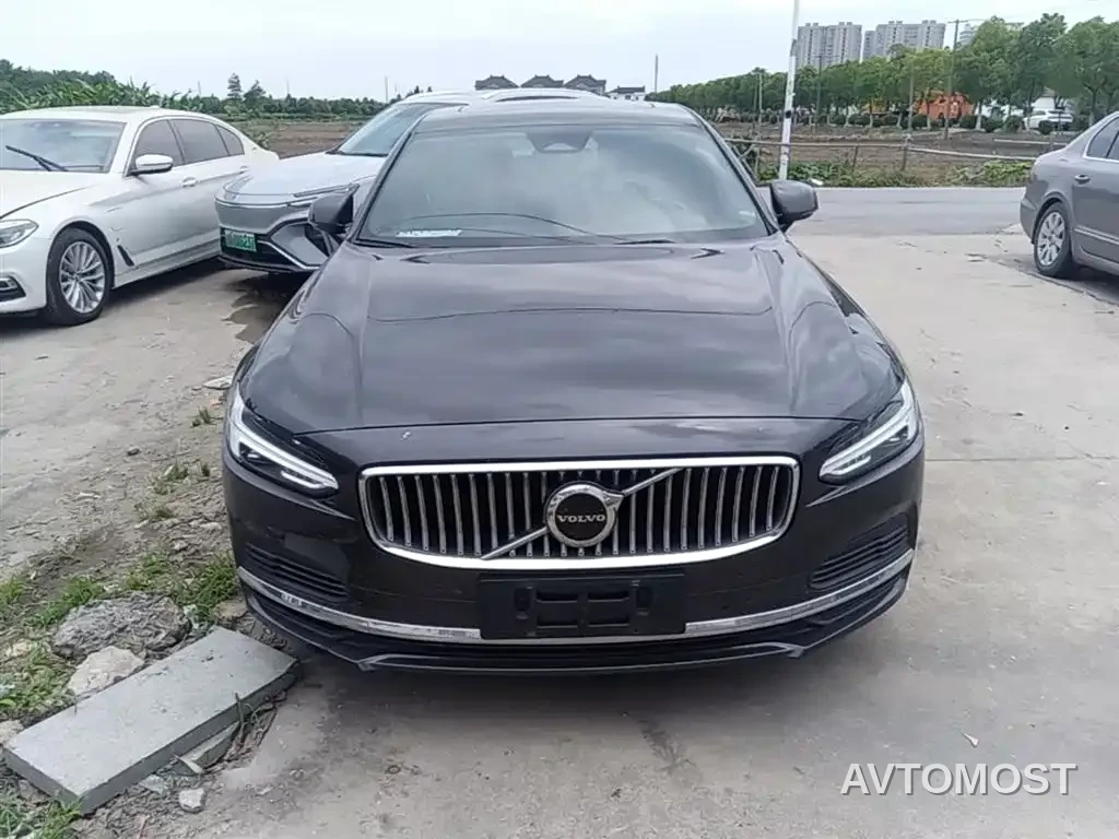 Volvo S90 Plug-in Hybrid 2022 T8 Recharge Plug-in Hybrid Momentum Luxury Edition — фото 3