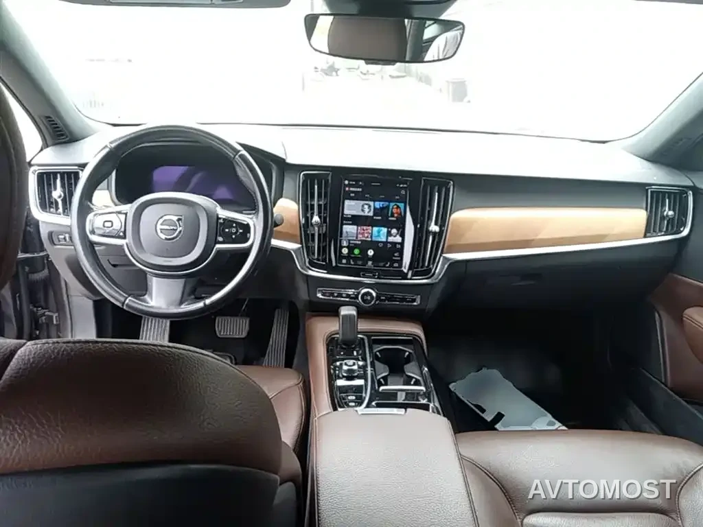Volvo S90 Plug-in Hybrid 2022 T8 Recharge Plug-in Hybrid Momentum Luxury Edition — фото 9