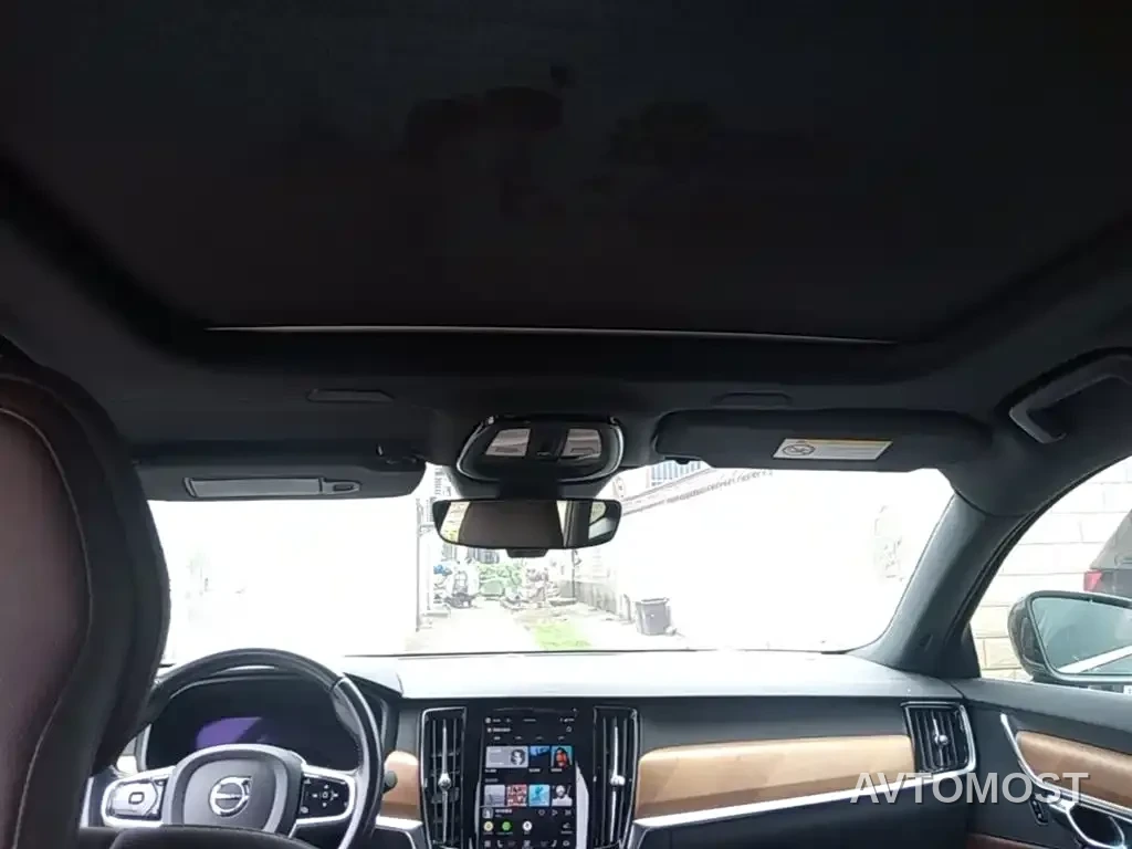 Volvo S90 Plug-in Hybrid 2022 T8 Recharge Plug-in Hybrid Momentum Luxury Edition — фото 15