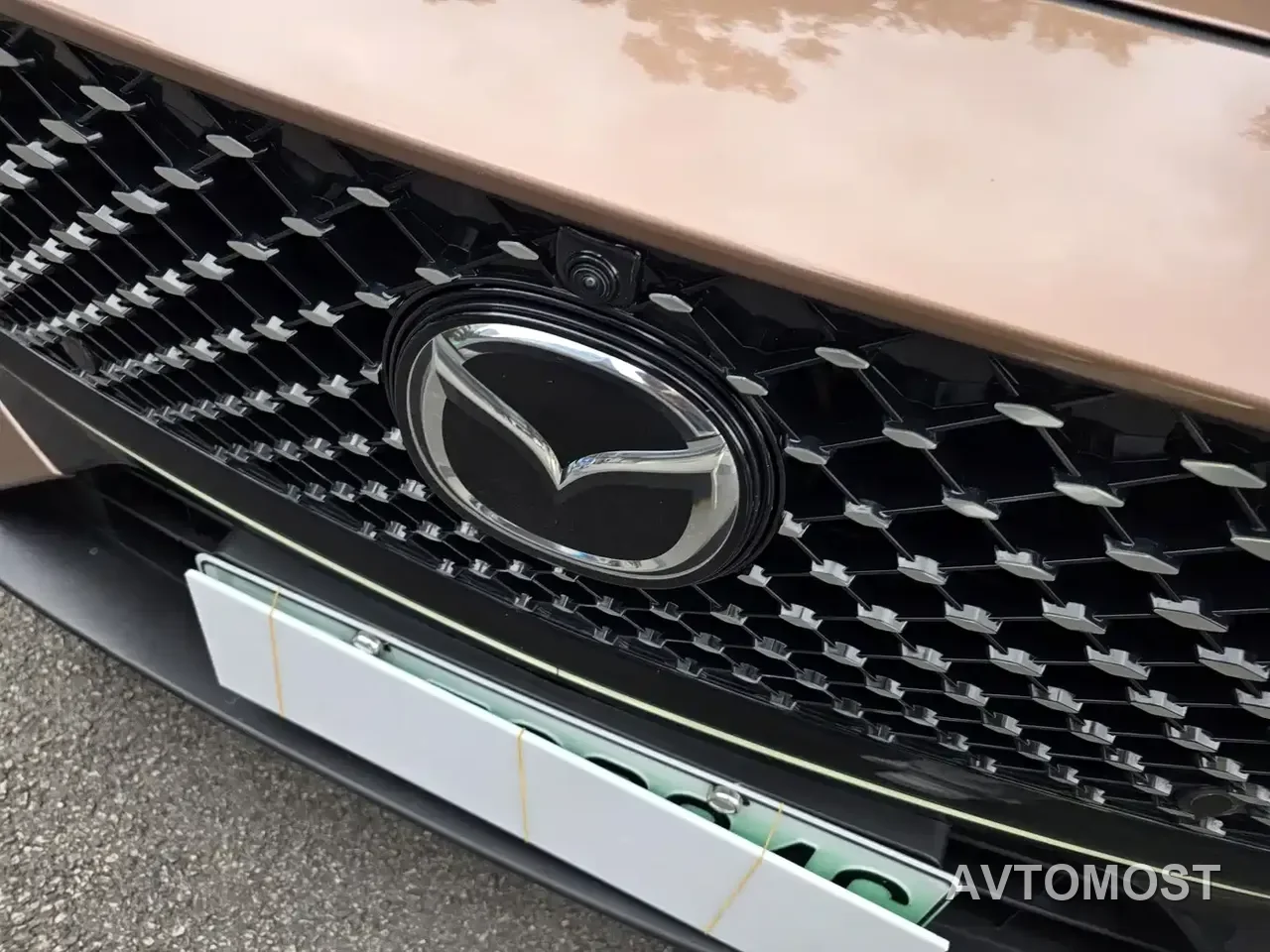 Mazda EZ-6 2024 Extended Range 200 Premium Edition — фото 14