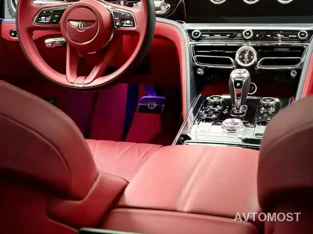 Bentley Flying Spur Plug-in Hybrid 2022 2.9T V6 Hybrid — фото 4