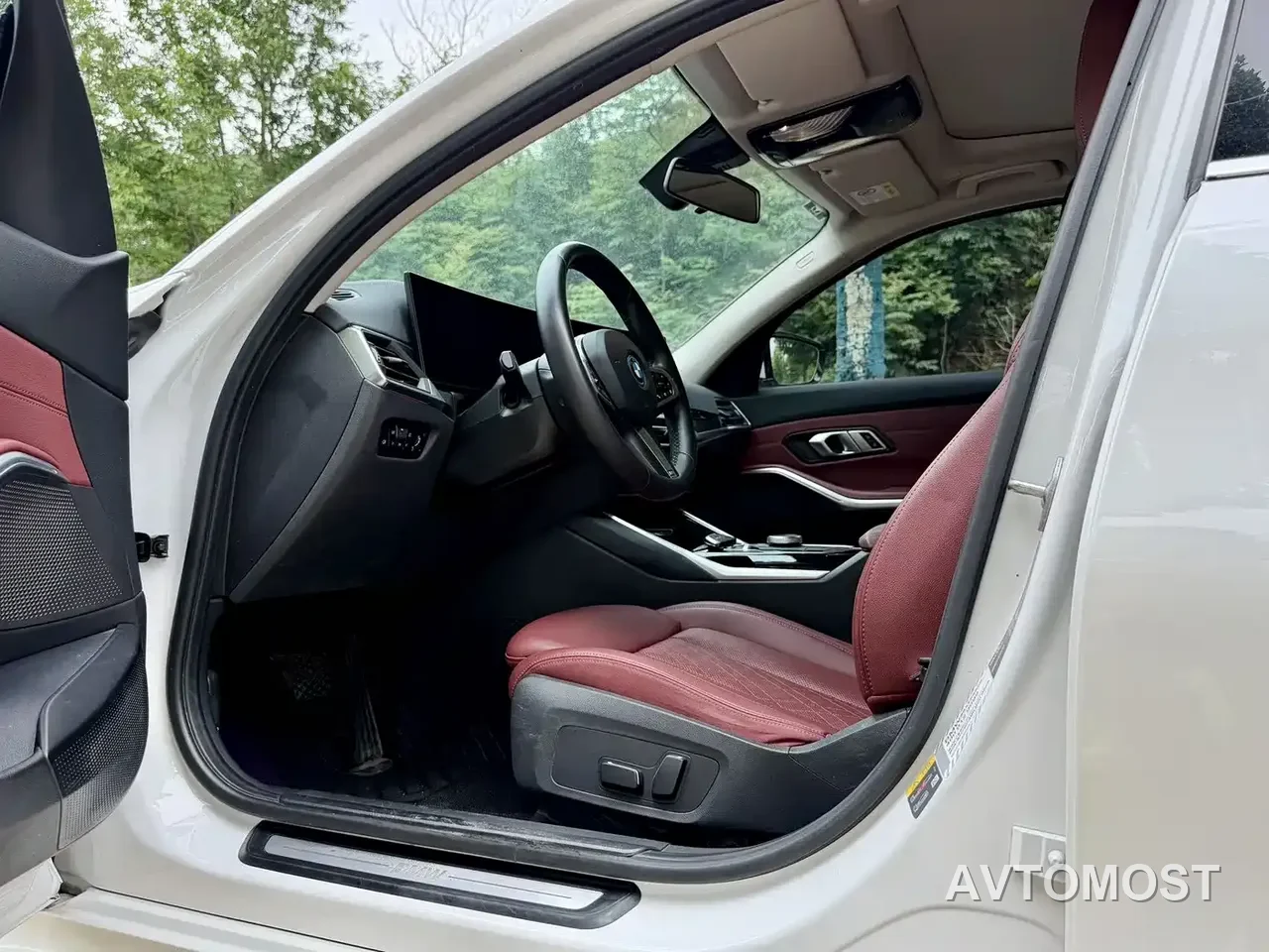 BMW i3 2022 eDrive 35 L — фото 12