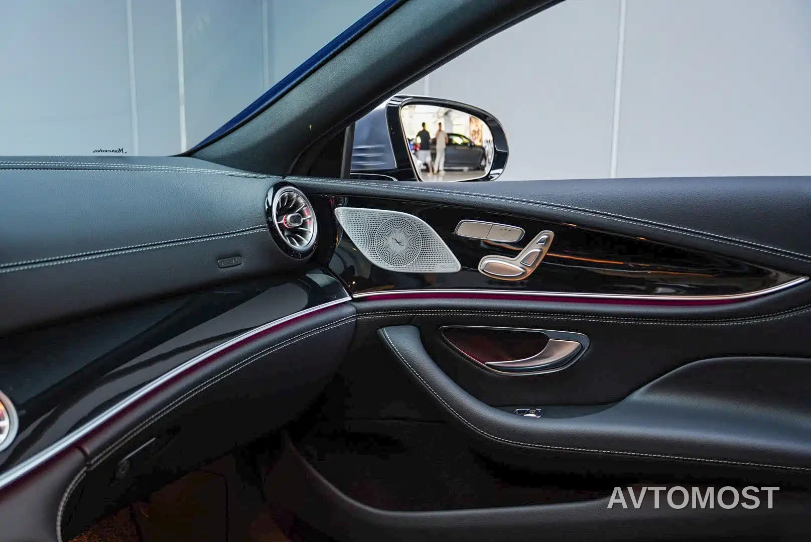 Mercedes-Benz AMG GT 2025 AMG GT 50 4-Door Coupe China Special Edition — фото 17