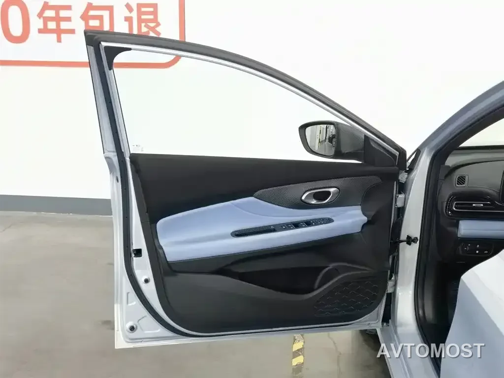 GAC Trumpchi Emkoo 2023 Shadow Leopard H High-Efficiency Hybrid — фото 7