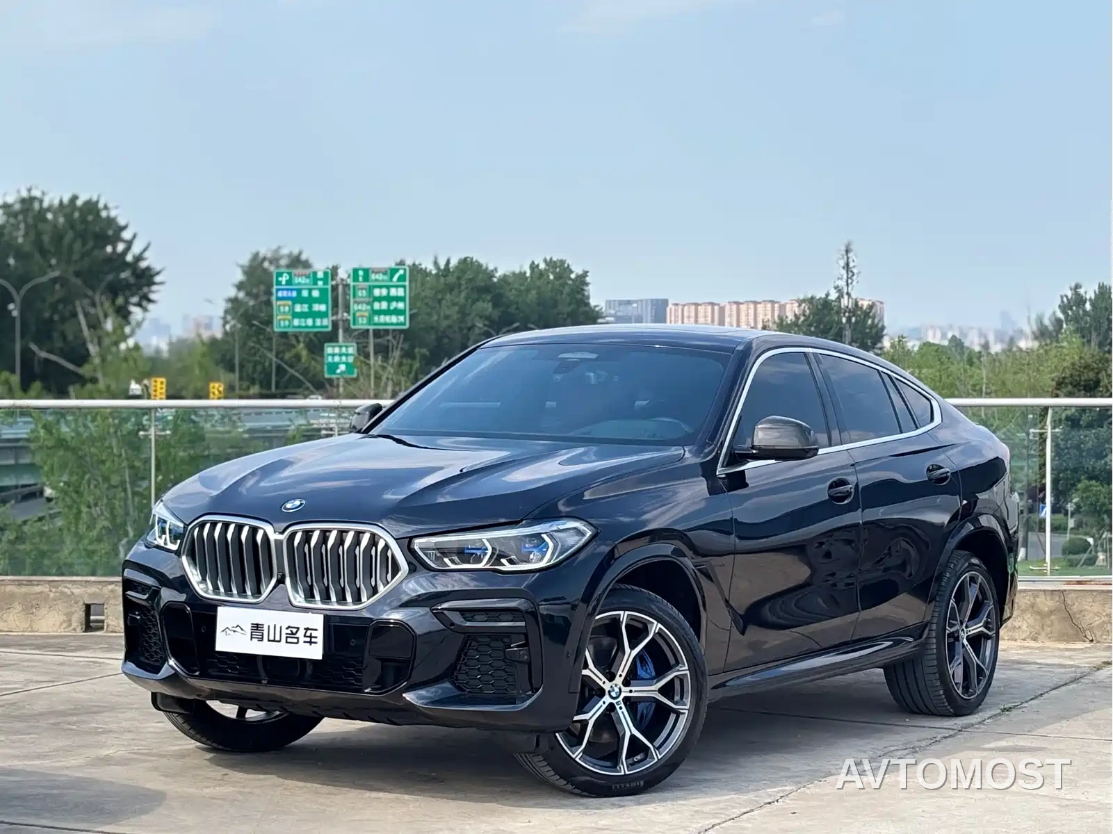 BMW X6 2022 xDrive40i Premium M Sport Package — фото 1