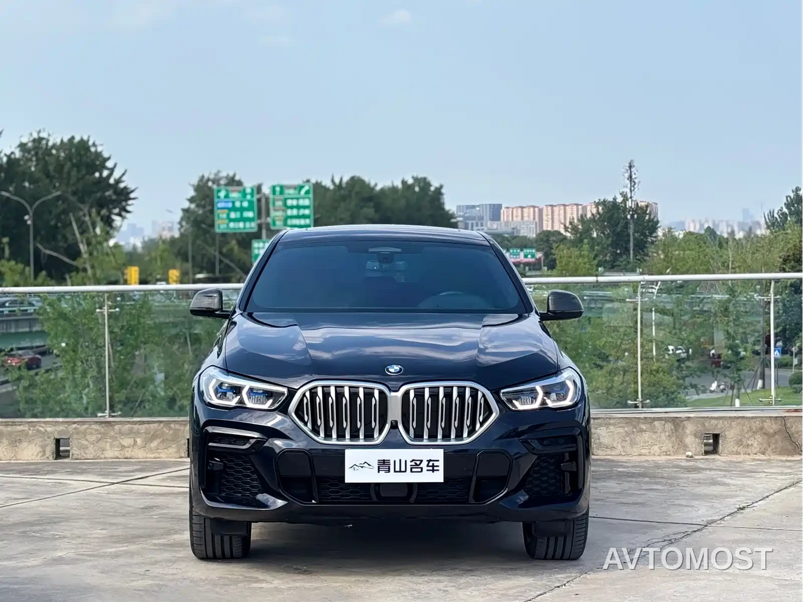 BMW X6 2022 xDrive40i Premium M Sport Package — фото 2