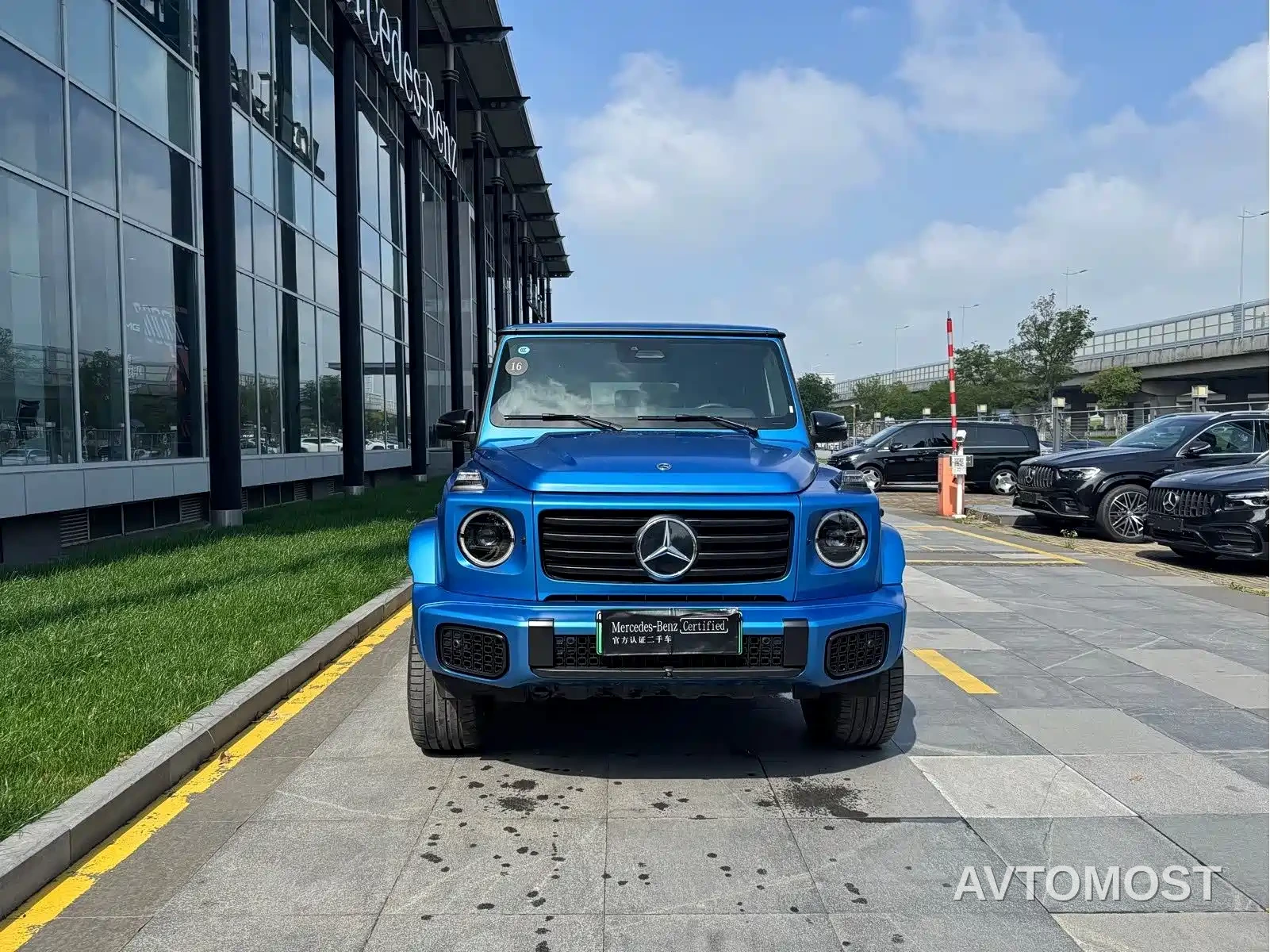 Mercedes-Benz G-Class New Energy 2025 G580 Launch Special Edition — фото 2