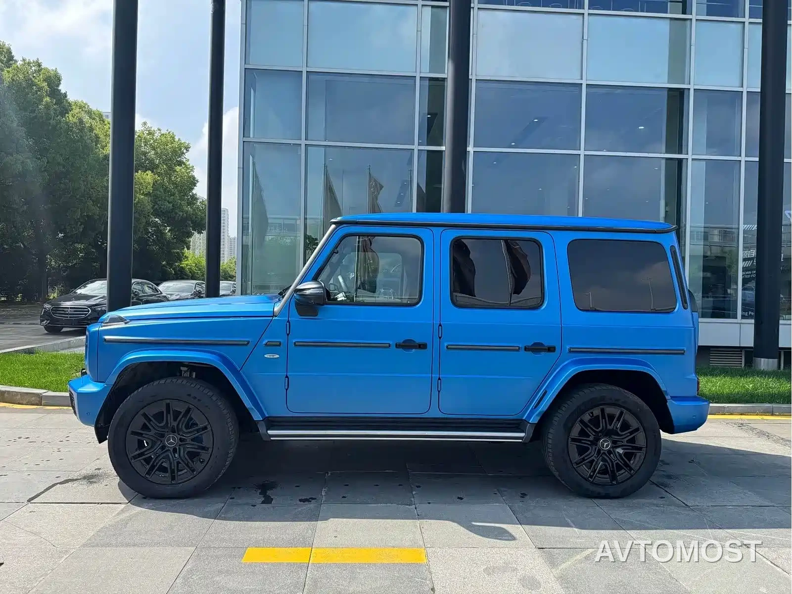 Mercedes-Benz G-Class New Energy 2025 G580 Launch Special Edition — фото 5