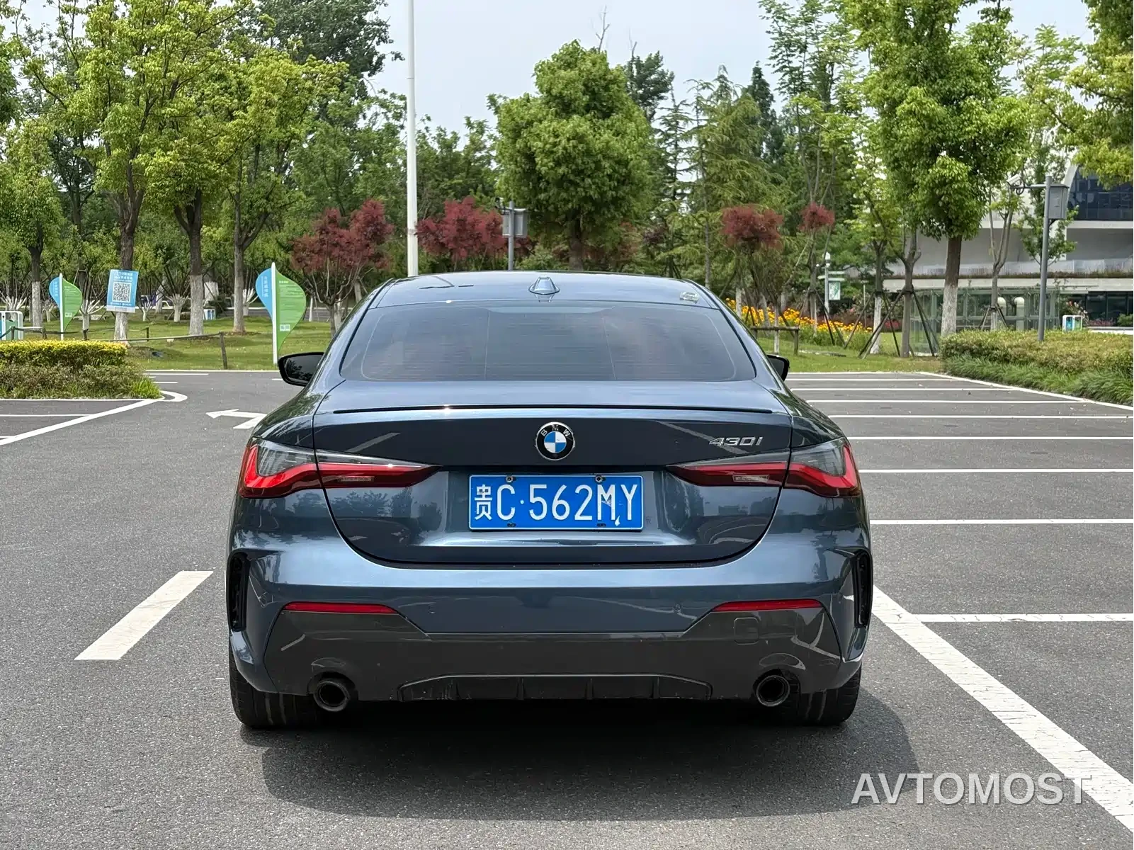 BMW 4 Series 2023 430i M Sport Shadowline Package — фото 5