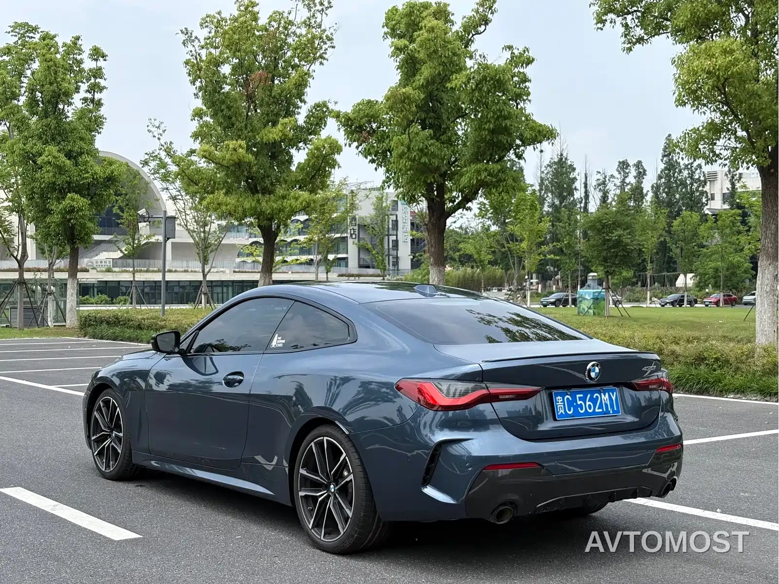 BMW 4 Series 2023 430i M Sport Shadowline Package — фото 6