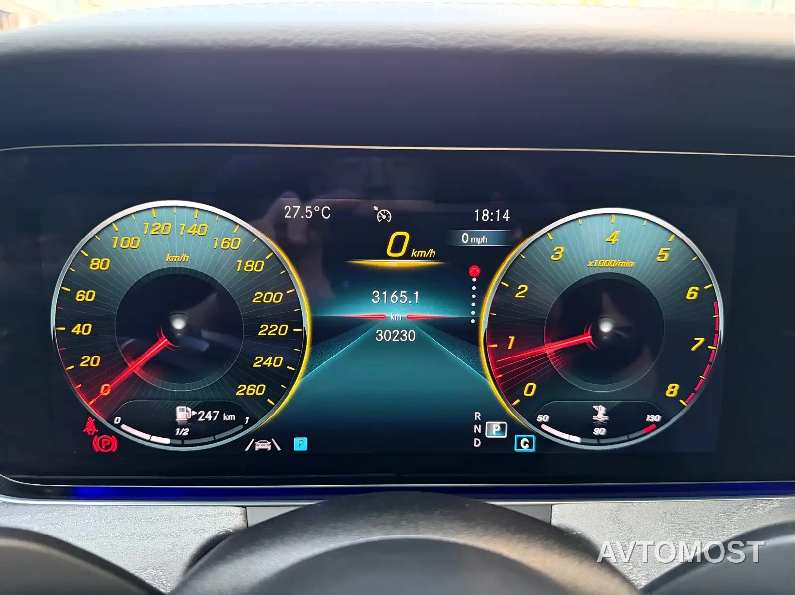 Mercedes-Benz CLS 2023 Facelift CLS 300 Luxury — фото 20