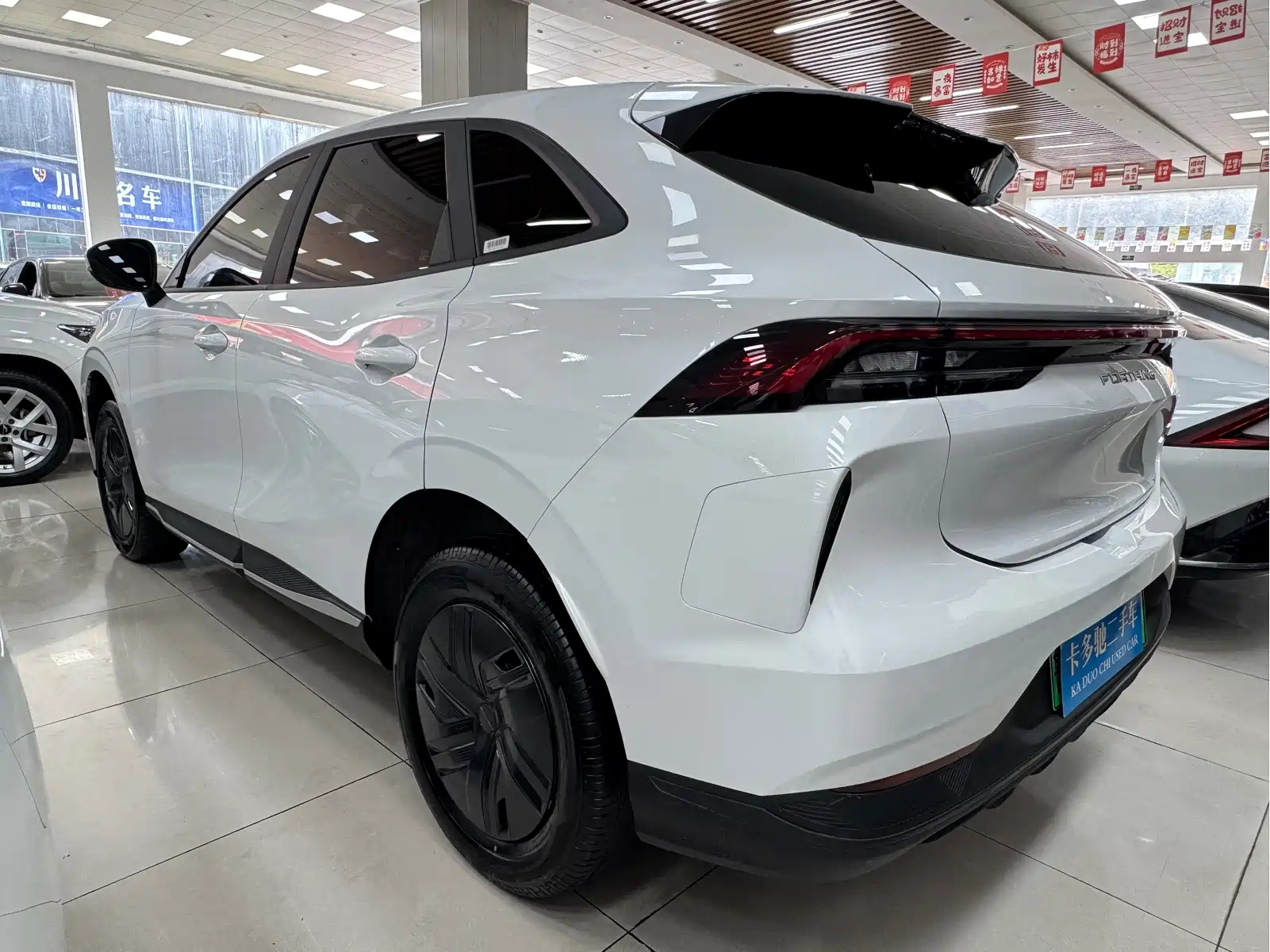 Dongfeng Fengxing Stellar X5 2025 Executive Edition — фото 7
