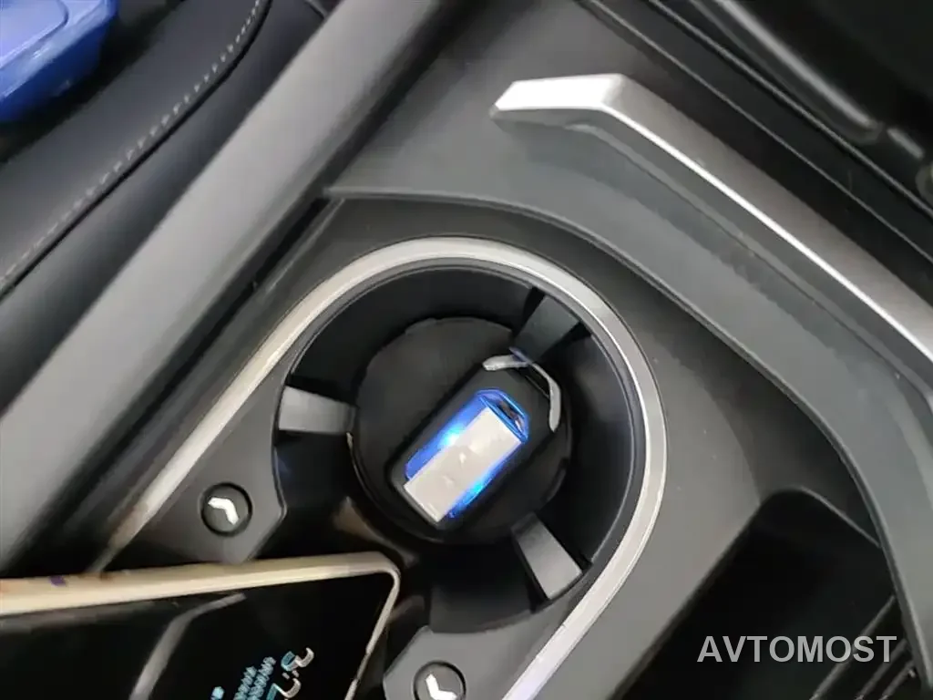 Honda Breeze New Energy 2022 Model e:PHEV Premium Edition — фото 9