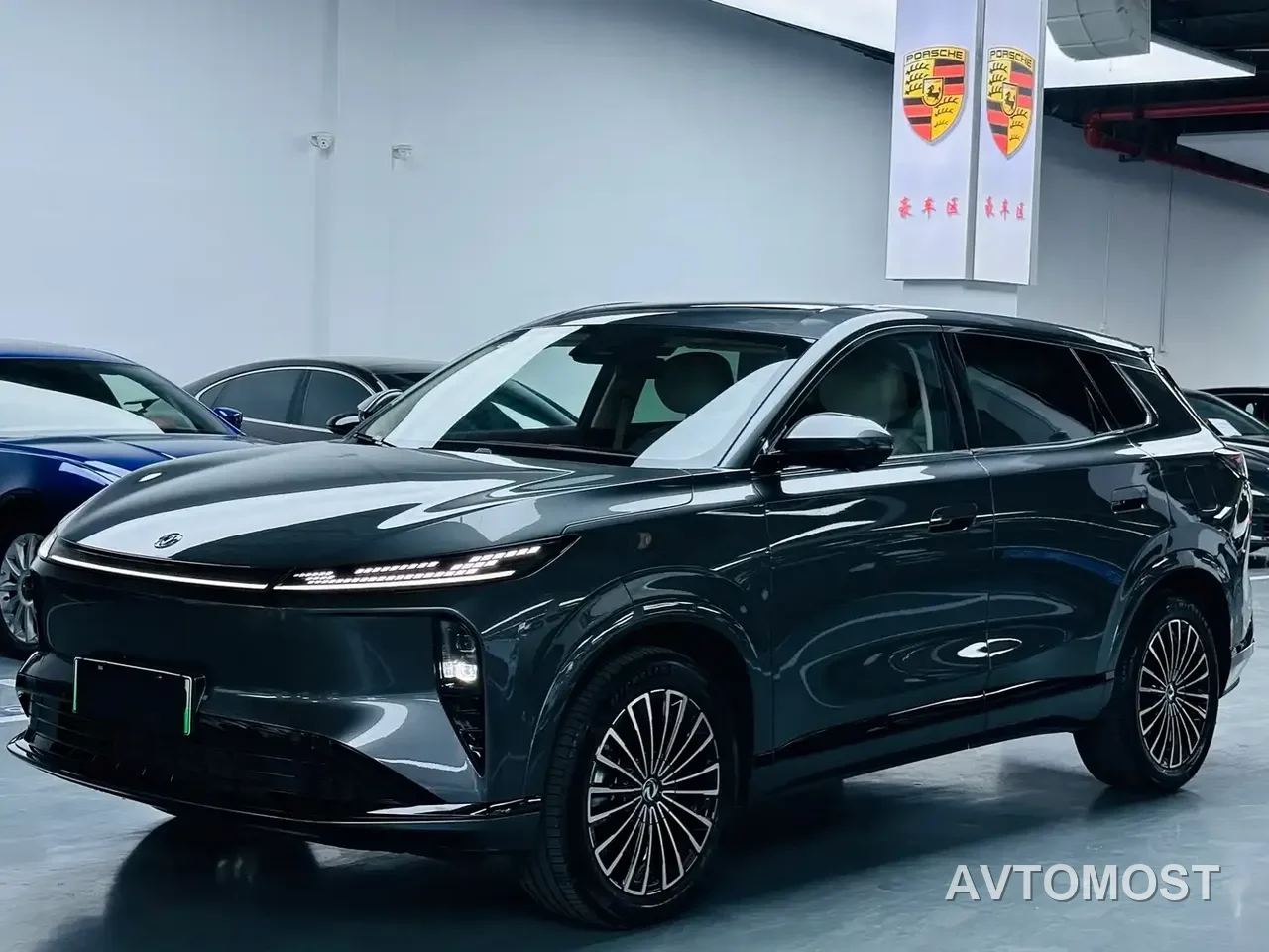 Dongfeng Aeolus L8 2025 Plug-in Hybrid — фото 3