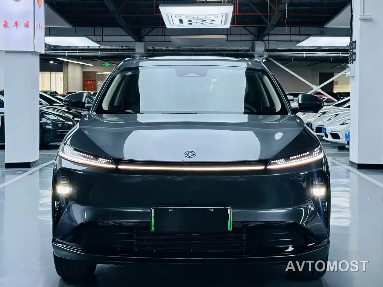 Dongfeng Aeolus L8 2025 Plug-in Hybrid — фото 15