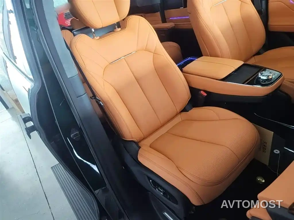 Geely Galaxy Yizhen L380 2025 Model 805km Flagship Edition AWD — фото 17