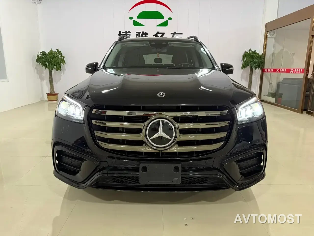 Mercedes-Benz GLS 2024 Model GLS 450 4MATIC Luxury — фото 3