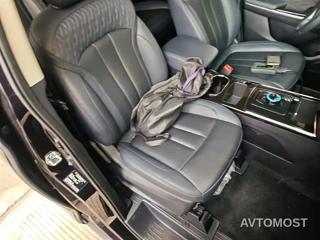 Changan Oushang Kosai EV 2020 Leading Style — фото 22