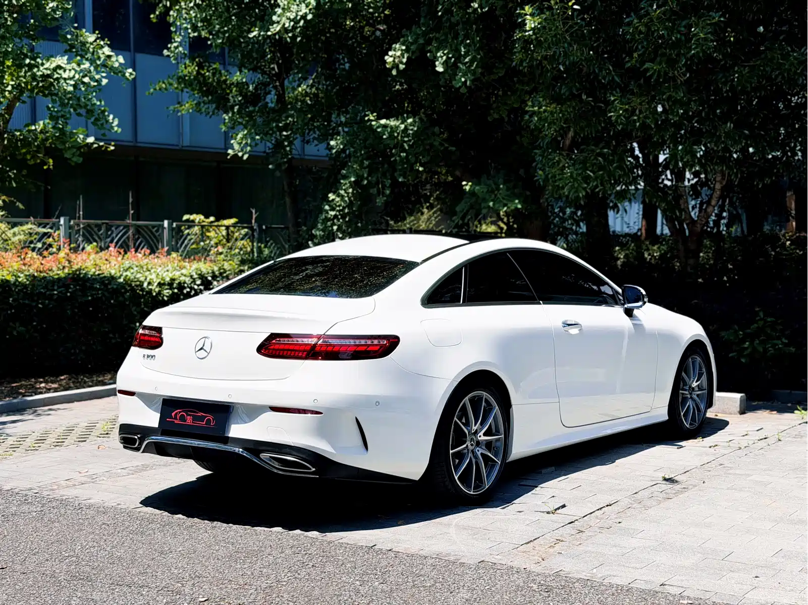 Mercedes-Benz E-Class (Import) 2021 Facelift E 300 Coupe — фото 15