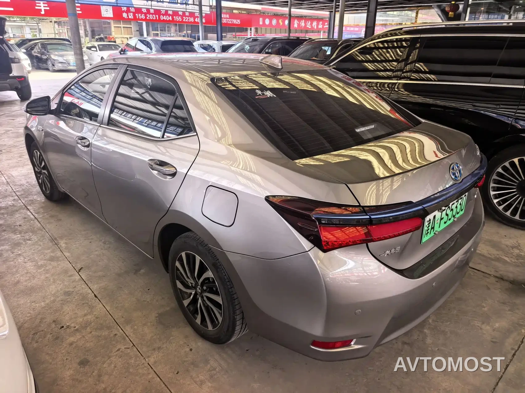 Toyota Corolla Twin Engine E+ 2020 1.8L E-CVT Comfort Edition — фото 4