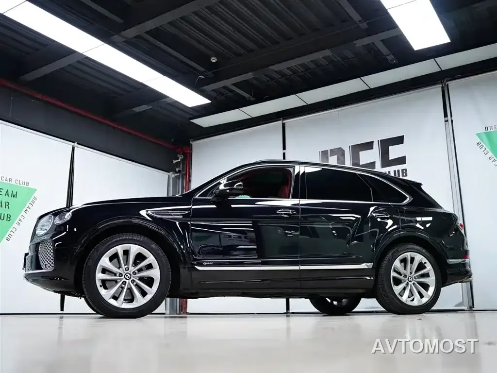 Bentley Bentayga Hybrid 2021 3.0T PHEV — фото 16