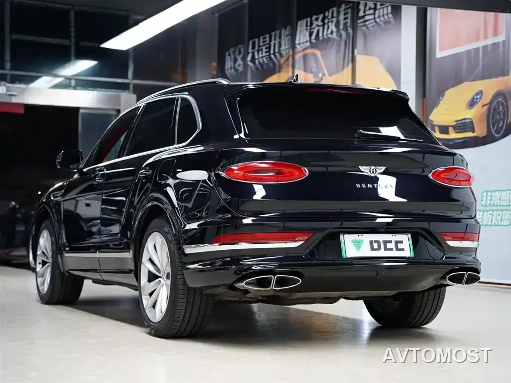 Bentley Bentayga Hybrid 2021 3.0T PHEV — фото 32