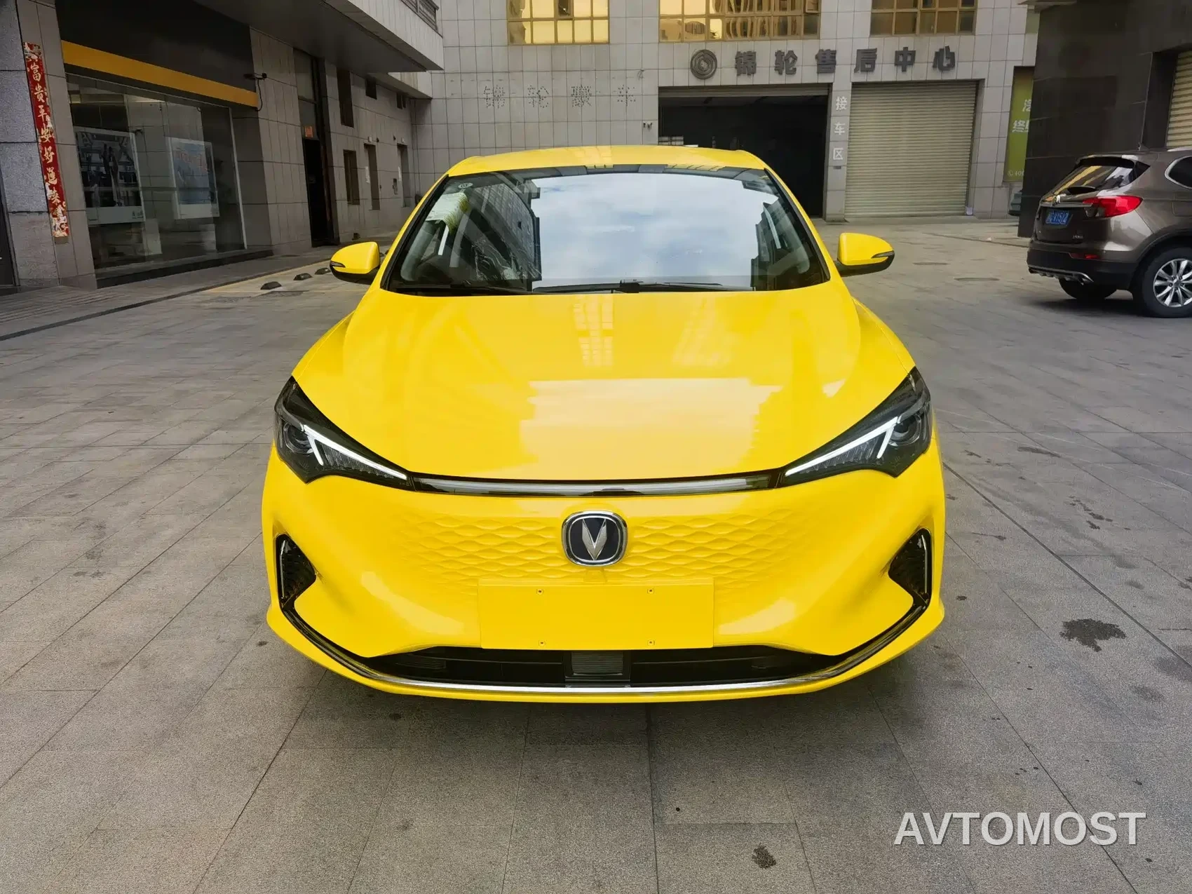 Changan Eado New Energy 2022 EV460 Smart Refresh Ride-Hailing Edition (LFP) — фото 2