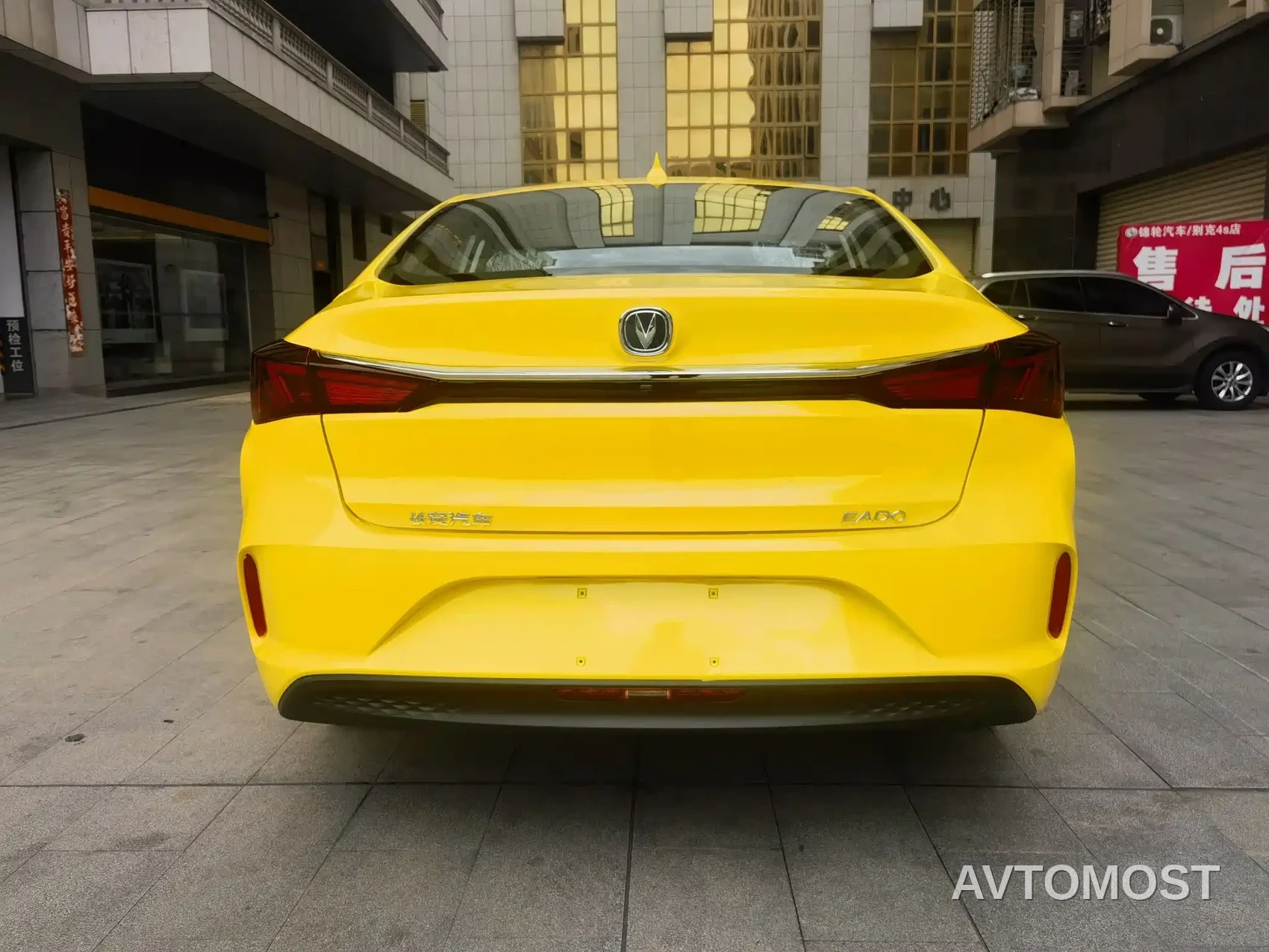 Changan Eado New Energy 2022 EV460 Smart Refresh Ride-Hailing Edition (LFP) — фото 6