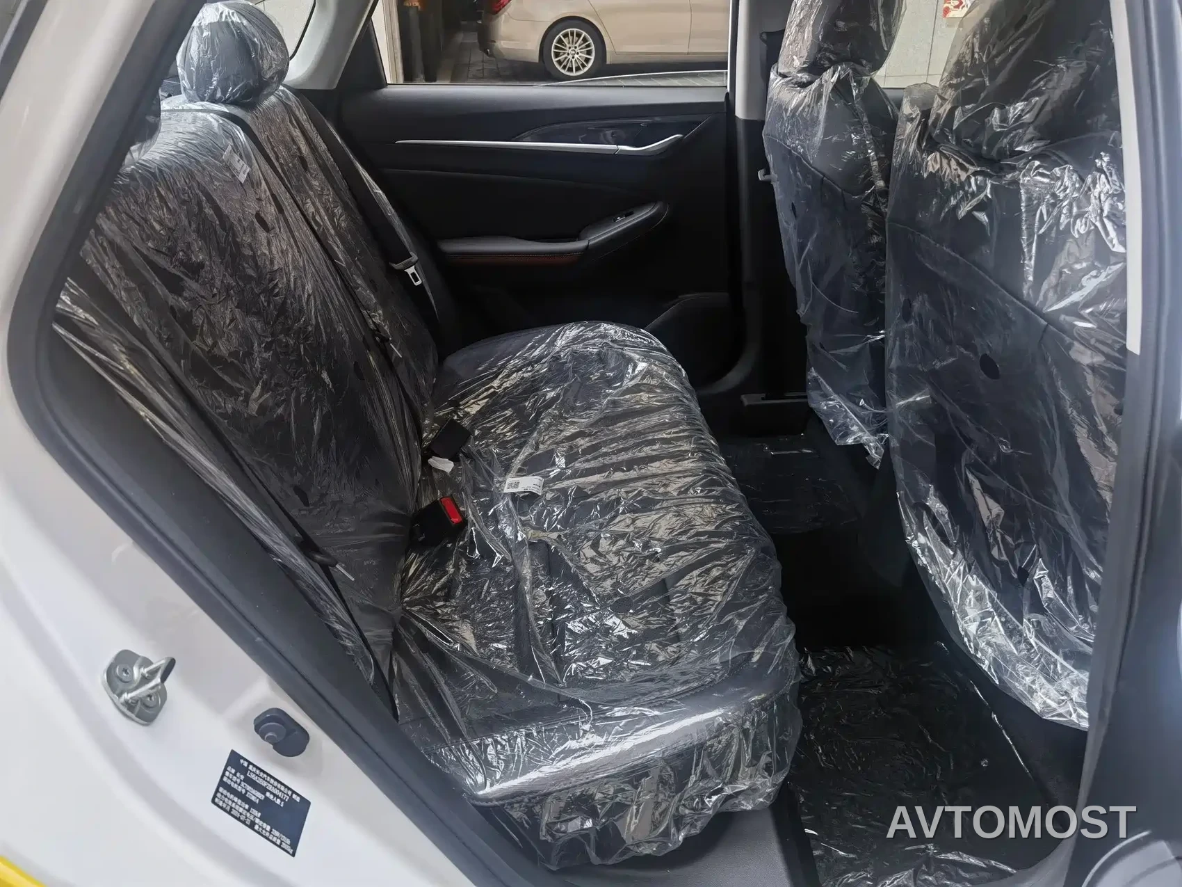 Changan Eado New Energy 2022 EV460 Smart Refresh Ride-Hailing Edition (LFP) — фото 11