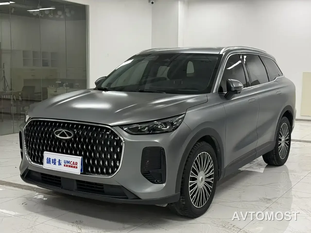 Chery Tiggo 8L 2024 Model 2.0T 2WD Luxury 5-Seater — фото 1