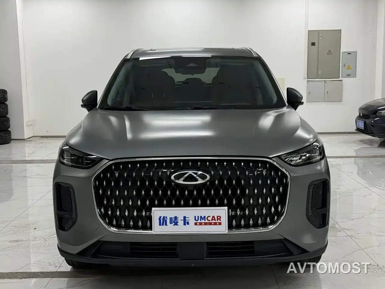 Chery Tiggo 8L 2024 Model 2.0T 2WD Luxury 5-Seater — фото 2