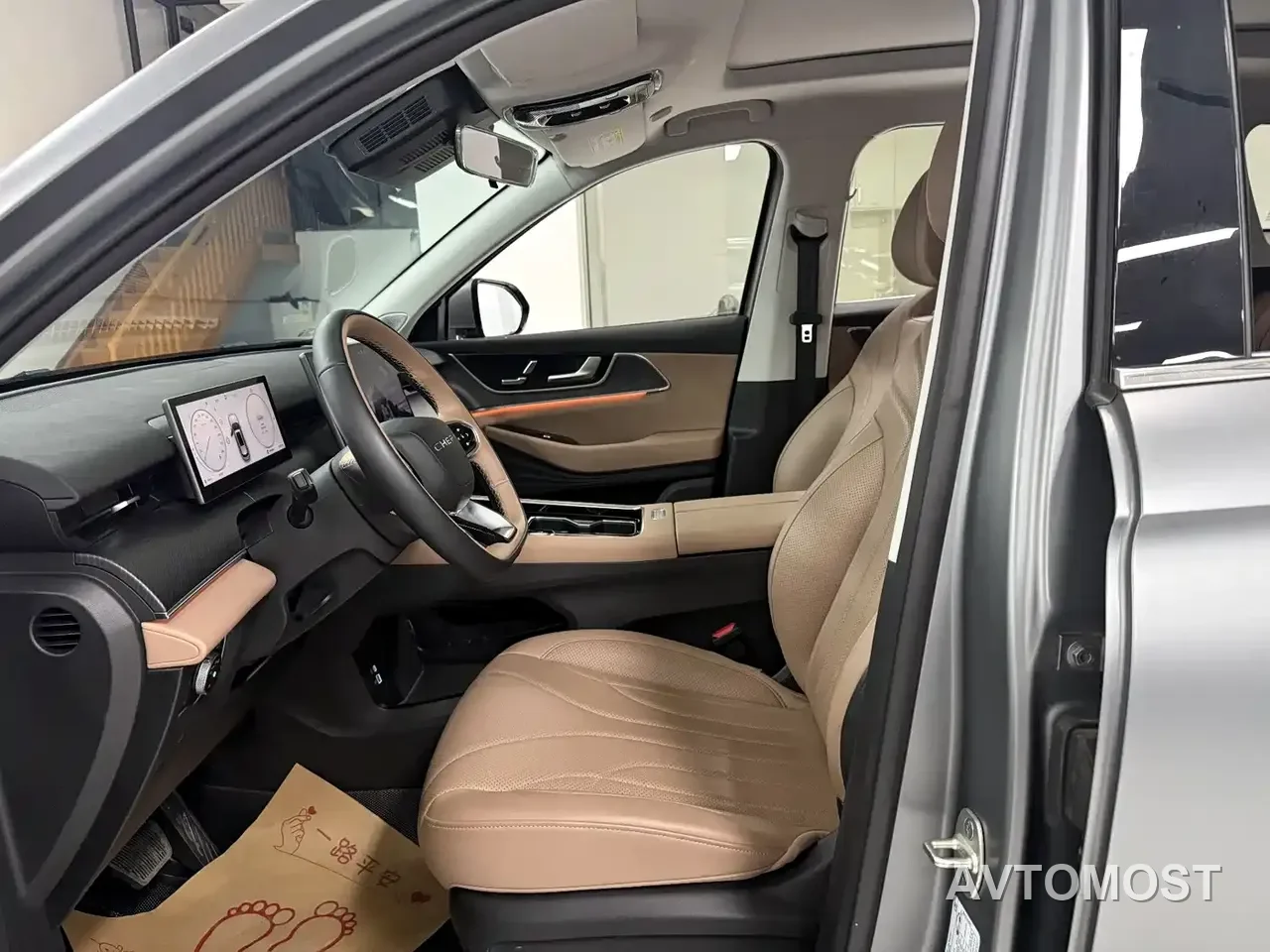 Chery Tiggo 8L 2024 Model 2.0T 2WD Luxury 5-Seater — фото 9
