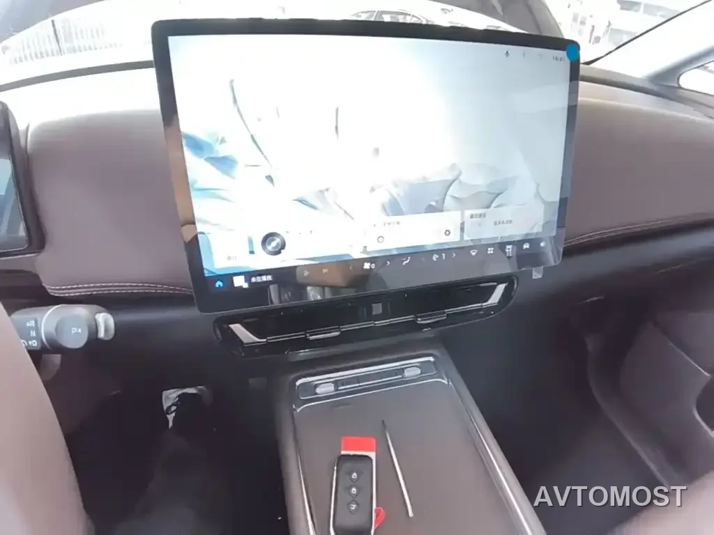 Wuling Motors Xingguang 730 New Energy 2025 Model Plug-in Hybrid Base Version — фото 5