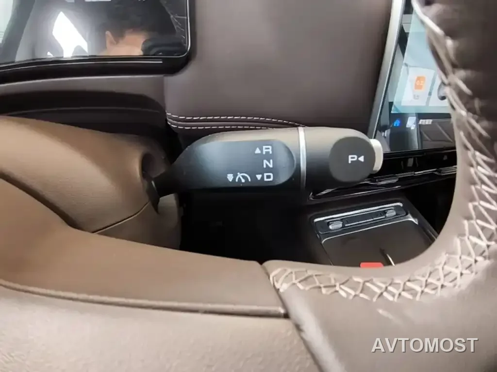 Wuling Motors Xingguang 730 New Energy 2025 Model Plug-in Hybrid Base Version — фото 6