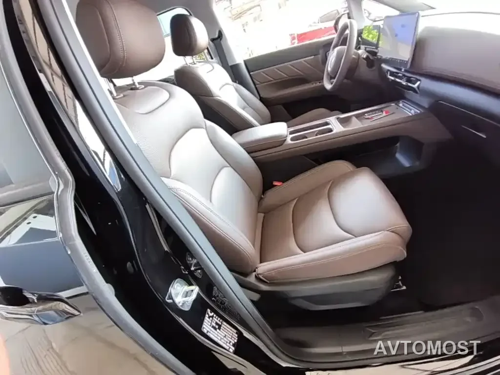 Wuling Motors Xingguang 730 New Energy 2025 Model Plug-in Hybrid Base Version — фото 13
