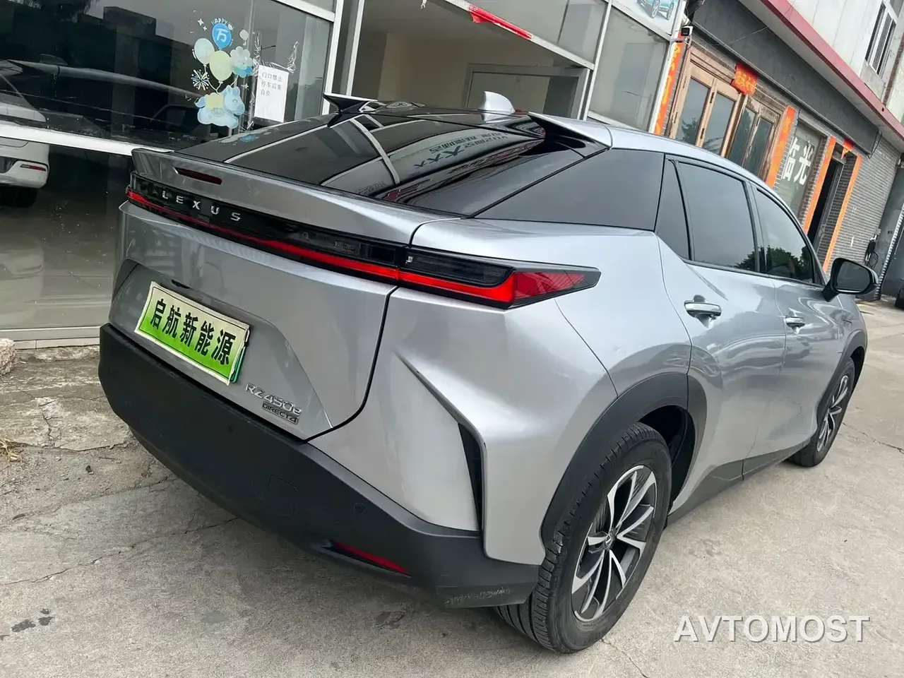 Lexus RZ 2023 450e 4WD Deluxe — фото 7