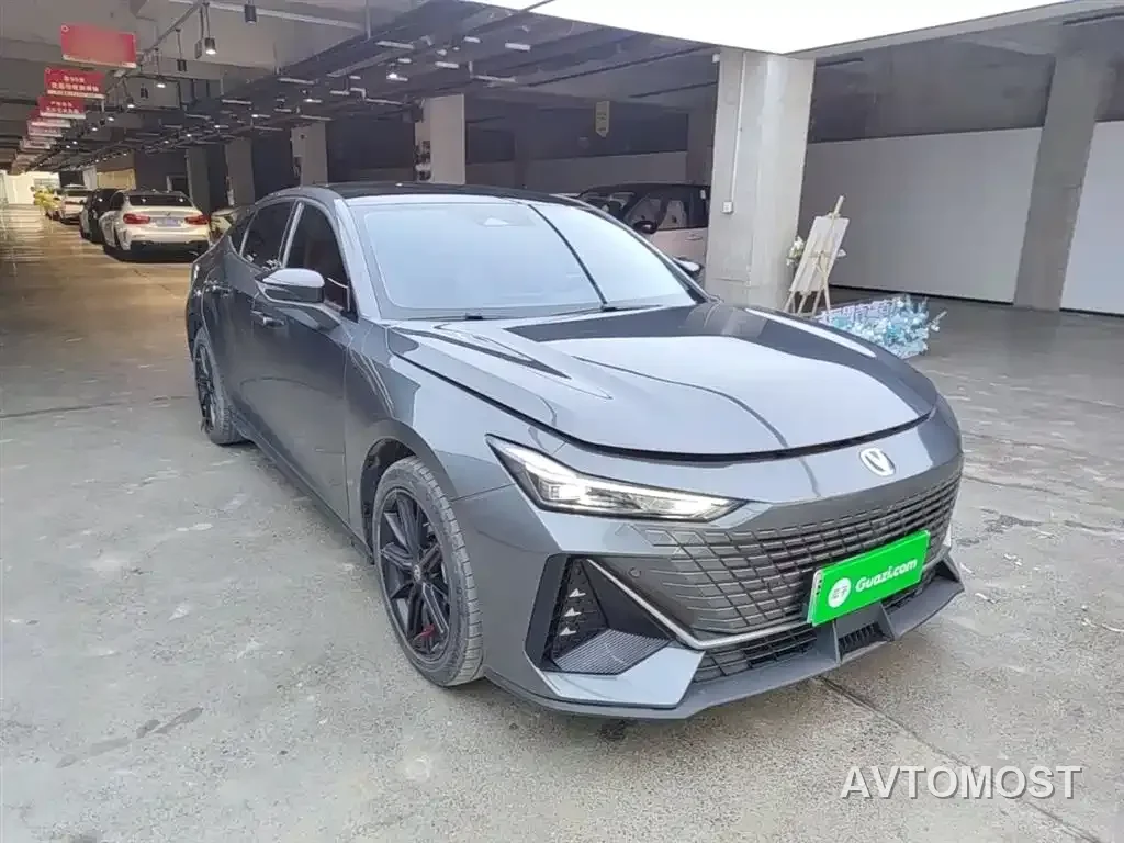 Changan UNI-V iDD 2023 ZhiDian iDD 1.5T 113km Smart Fun Edition — фото 4