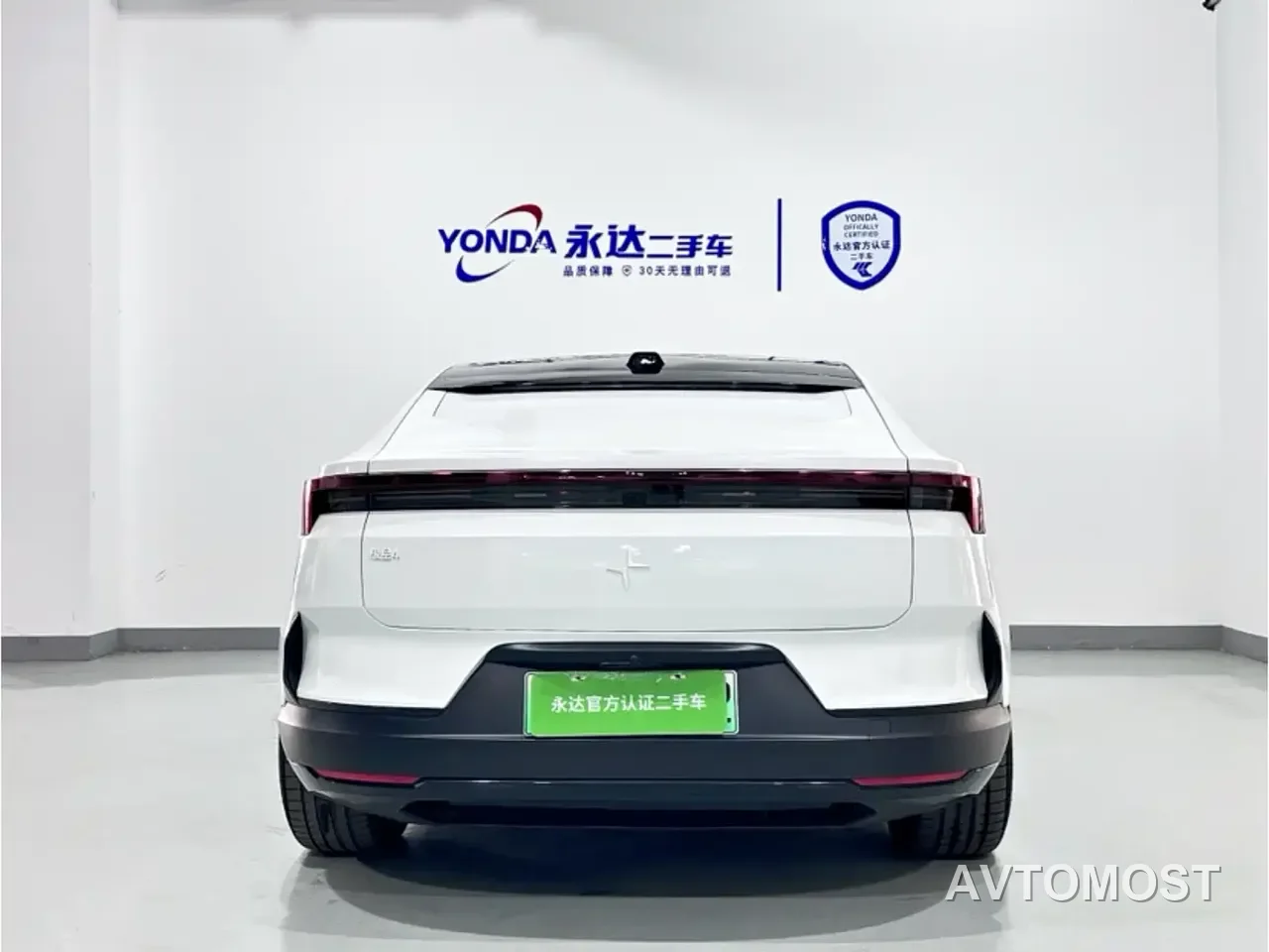 Polestar 4 2024 Dual Motor Long Range PLUS Twin-Star Connected Edition — фото 3