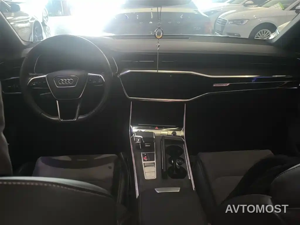 Audi A6L 2023 Facelift 45 TFSI quattro Premium Dynamic — фото 10